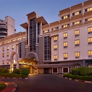 5* Отель Moevenpick & Bur
