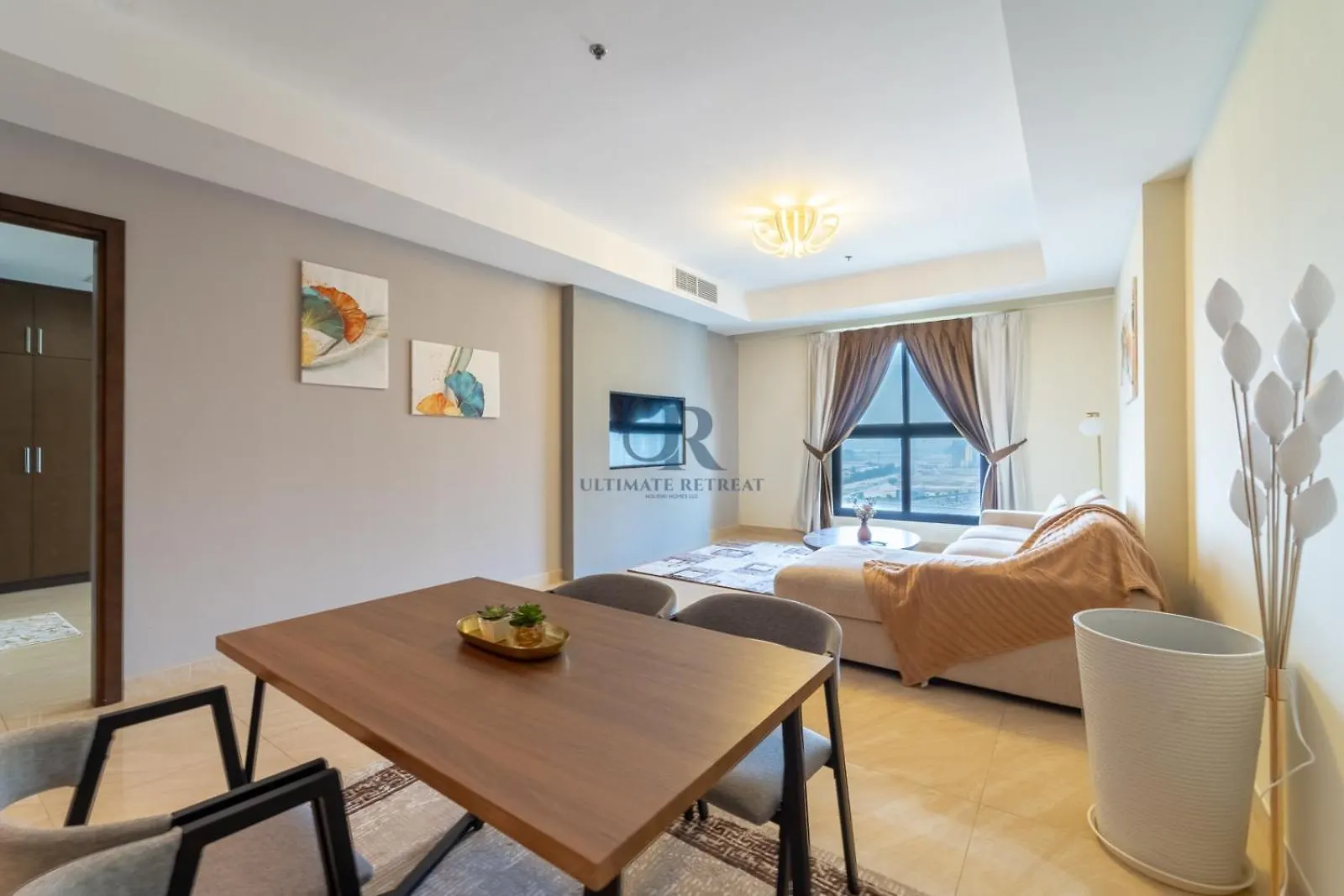 Huge 1-Bedroom Apartment In Al Jaddaf Near Metro 11 Mins From Trade Fair Dubai United Arab Emirates
