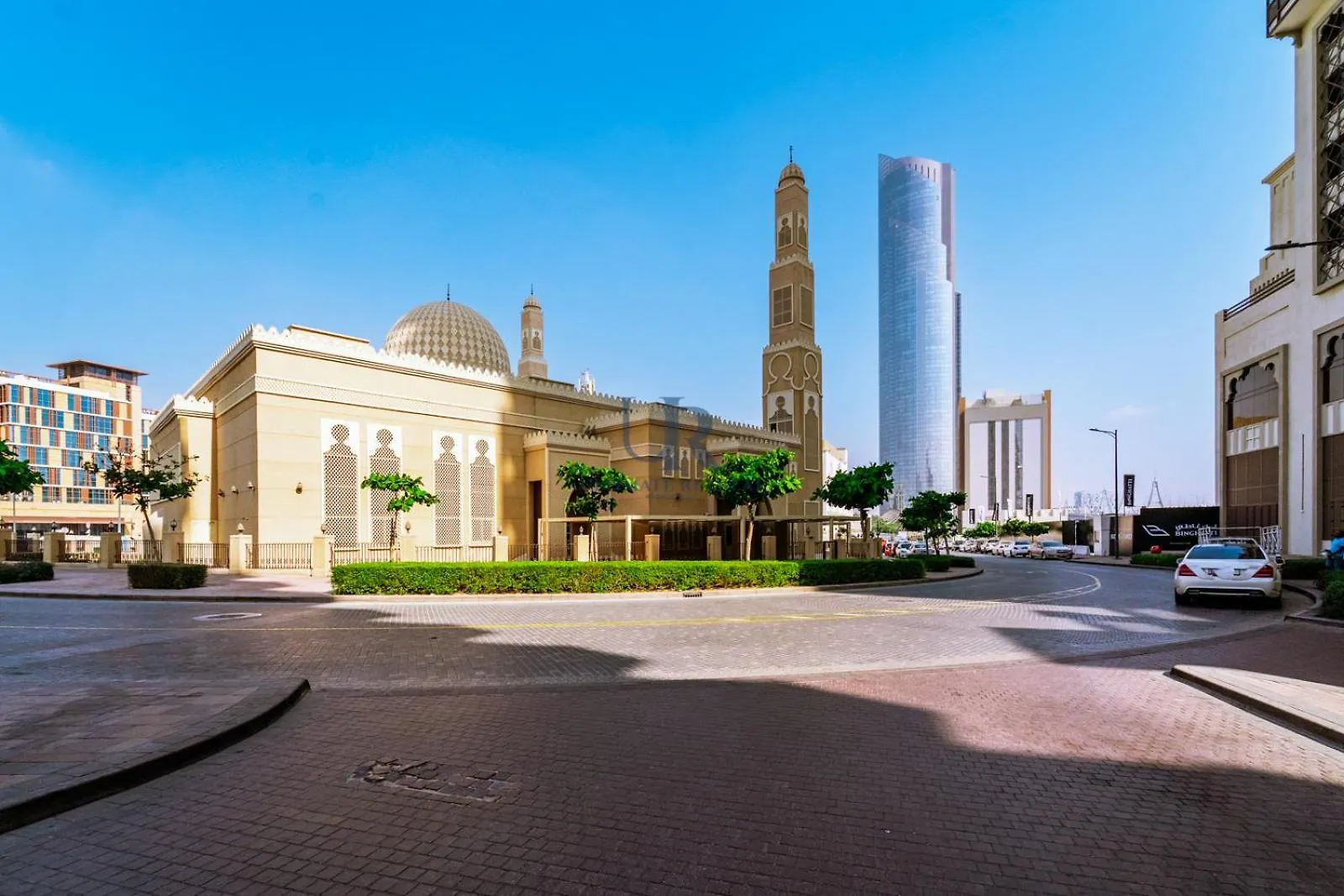 Huge 1-Bedroom Apartment In Al Jaddaf Near Metro 11 Mins From Trade Fair Dubai