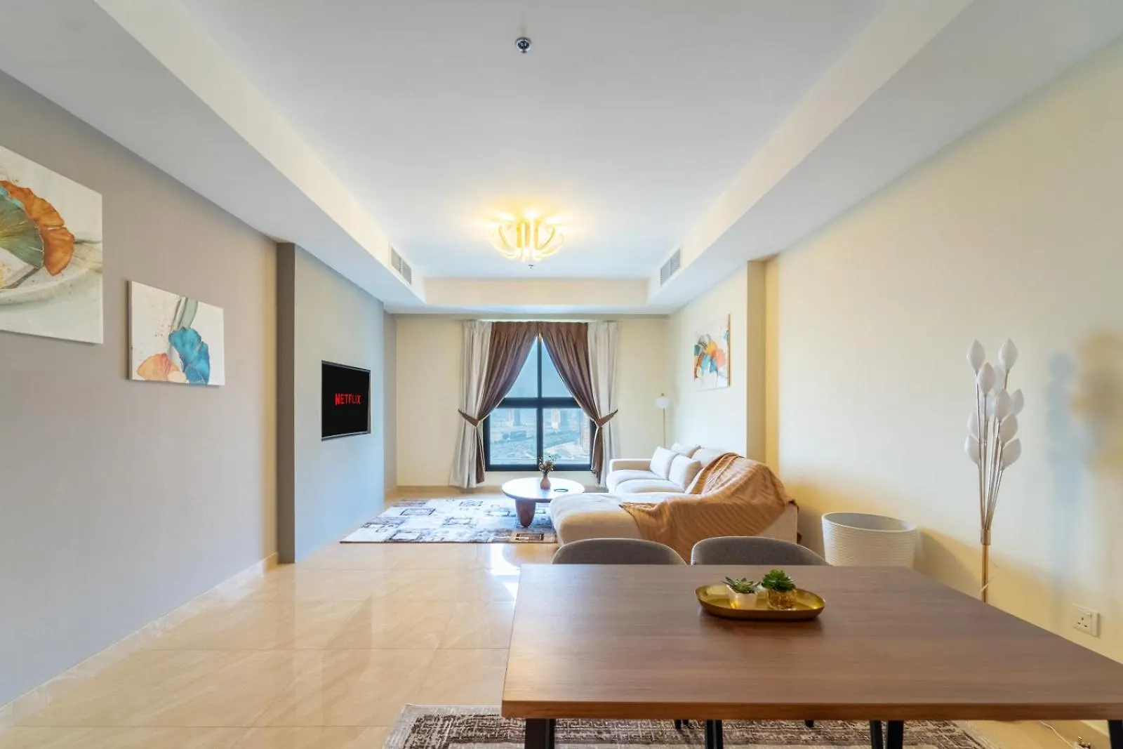 Huge 1-Bedroom Apartment In Al Jaddaf Near Metro 11 Mins From Trade Fair Dubai